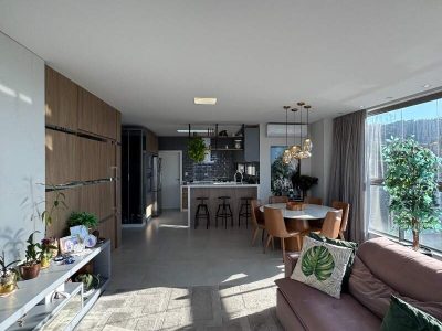 Apartamento à Venda, 2 Quartos, 2 Suítes, 3 Vagas, Fazenda - Itajaí/Sc