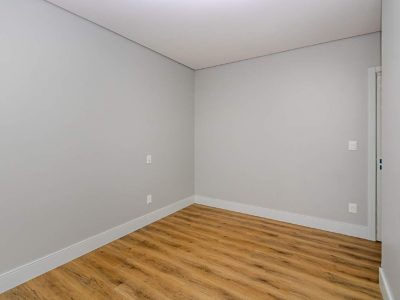 Apartamento Diferenciado com 3 Suítes no Centro de Itajaí