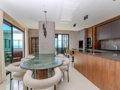 Cobertura Duplex Mobiliada na Praia Brava em Itajaí/Sc