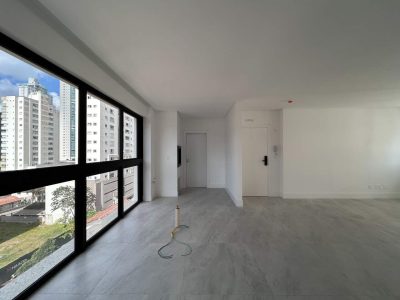 Apartamento com 3 Suítes no Vênus de Milo