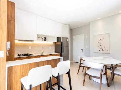 Apartamento com 2 Suítes Mobiliado na Fazenda em Itajaí