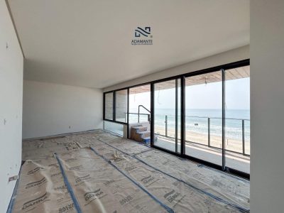 Apartamento Frente Mar no Sunrise Praia Brava