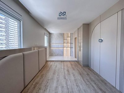 Apartamento Semi Mobiliado no Centro de Itajaí