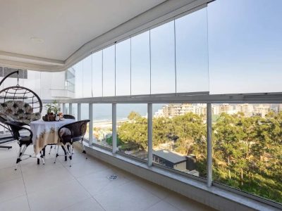 Apartamento com 3 Dormitórios no Amores da Brava