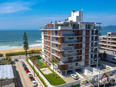 Apartamento com 3 Suítes no Tirreno Residenziale na Praia Brava