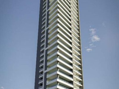 Apartamento com 4 Suítes e Vista para a Beira Rio em Itajaí