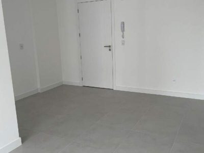 Apartamento com 2 Quartos no São Vicente Home Club