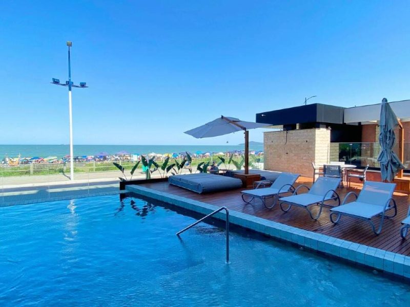 Apartamento 4 Suítes Frente Mar na Praia Brava