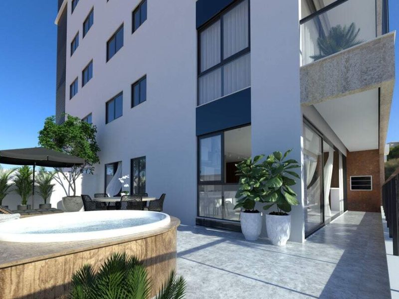 Apartamento com 3 Dormitórios no Canto Sul da Praia Brava