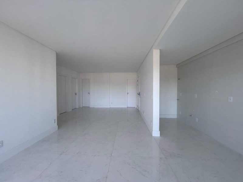 Apartamento à Venda no Brava Select