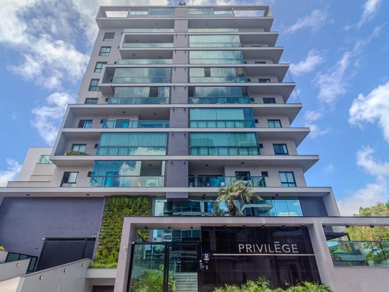 Cobertura Duplex Mobiliada na Praia Brava em Itajaí/Sc