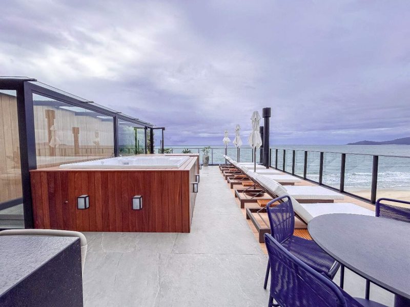 Apartamento Vista Mar no Sunrise Praia Brava