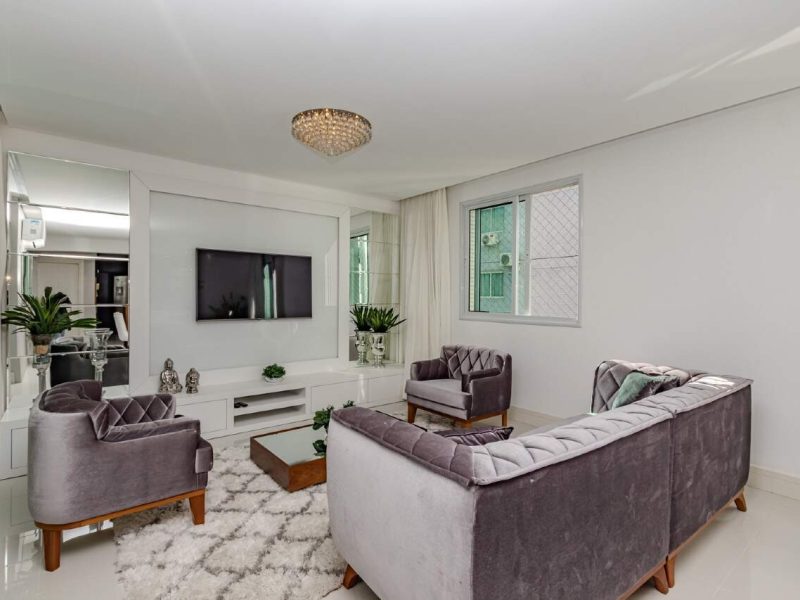 Apartamento a 100M do Mar no Luar Biasa em Balneário Camboriú