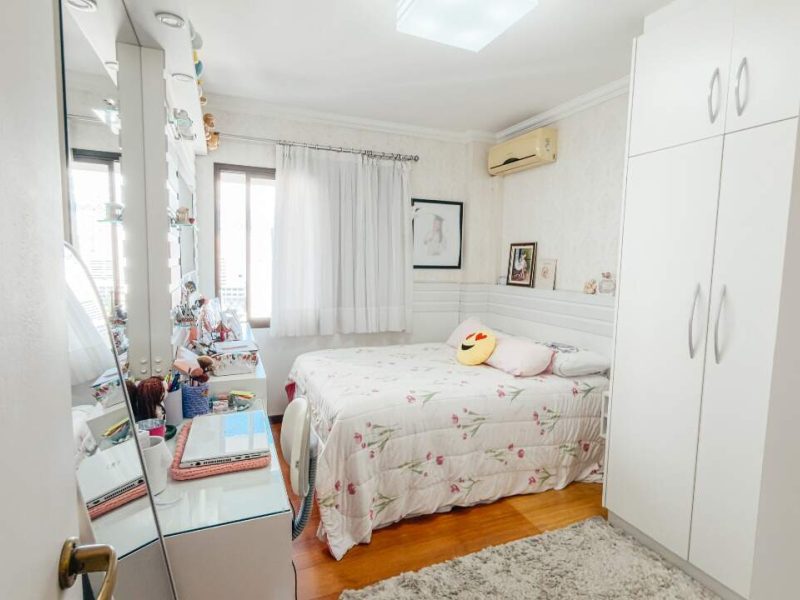 Apartamento com 3 Quartos no Centro de Itajaí