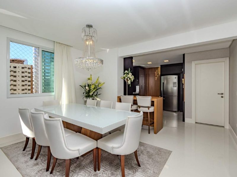 Apartamento a 100M do Mar no Luar Biasa em Balneário Camboriú