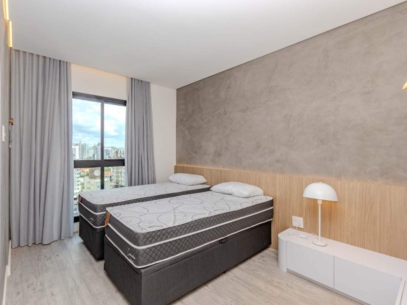 Cobertura Duplex Mobiliada na Praia Brava em Itajaí/Sc